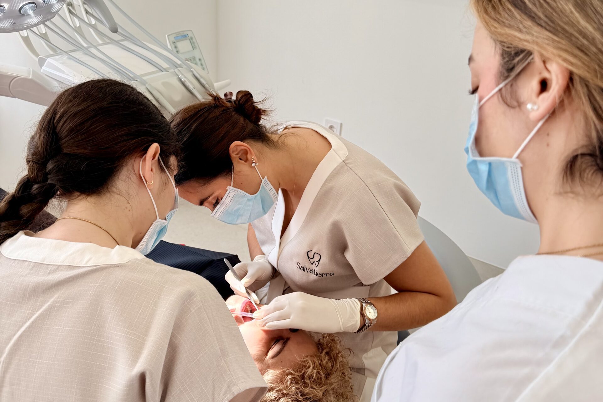 odontología general en clínica de Granada